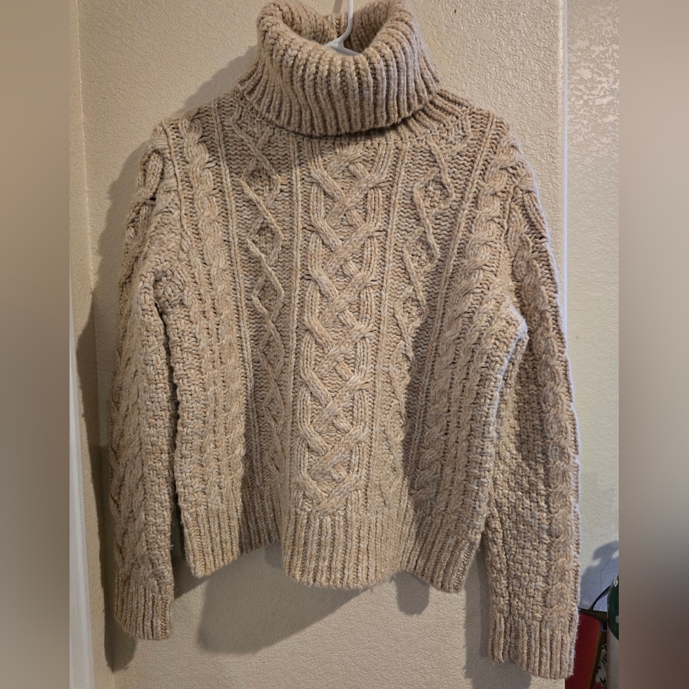 Banana Republic Cropped Cable Turtleneck Sweater Oatmeal S